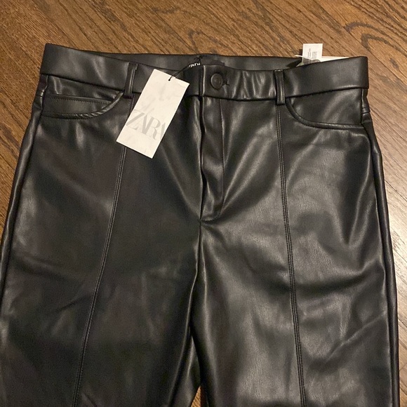 NWT Zara Faux Leather Leggings with Zipper Slits at Ankles - Picture 5 of 11